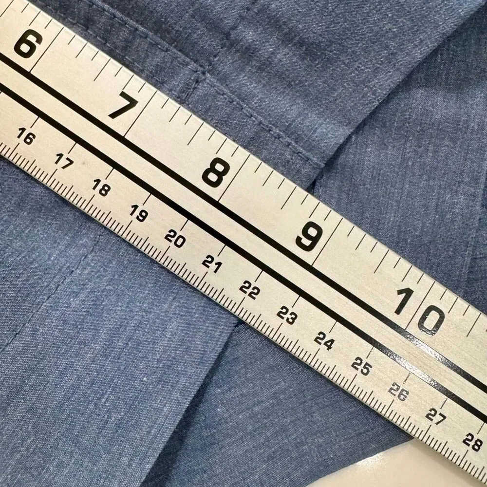 Faherty All Day Shorts. Heather Blue. Size 33.